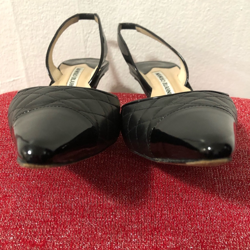 Authentic Manolo Blahnik quilted leather slingback heels. - Picture 4 of 17